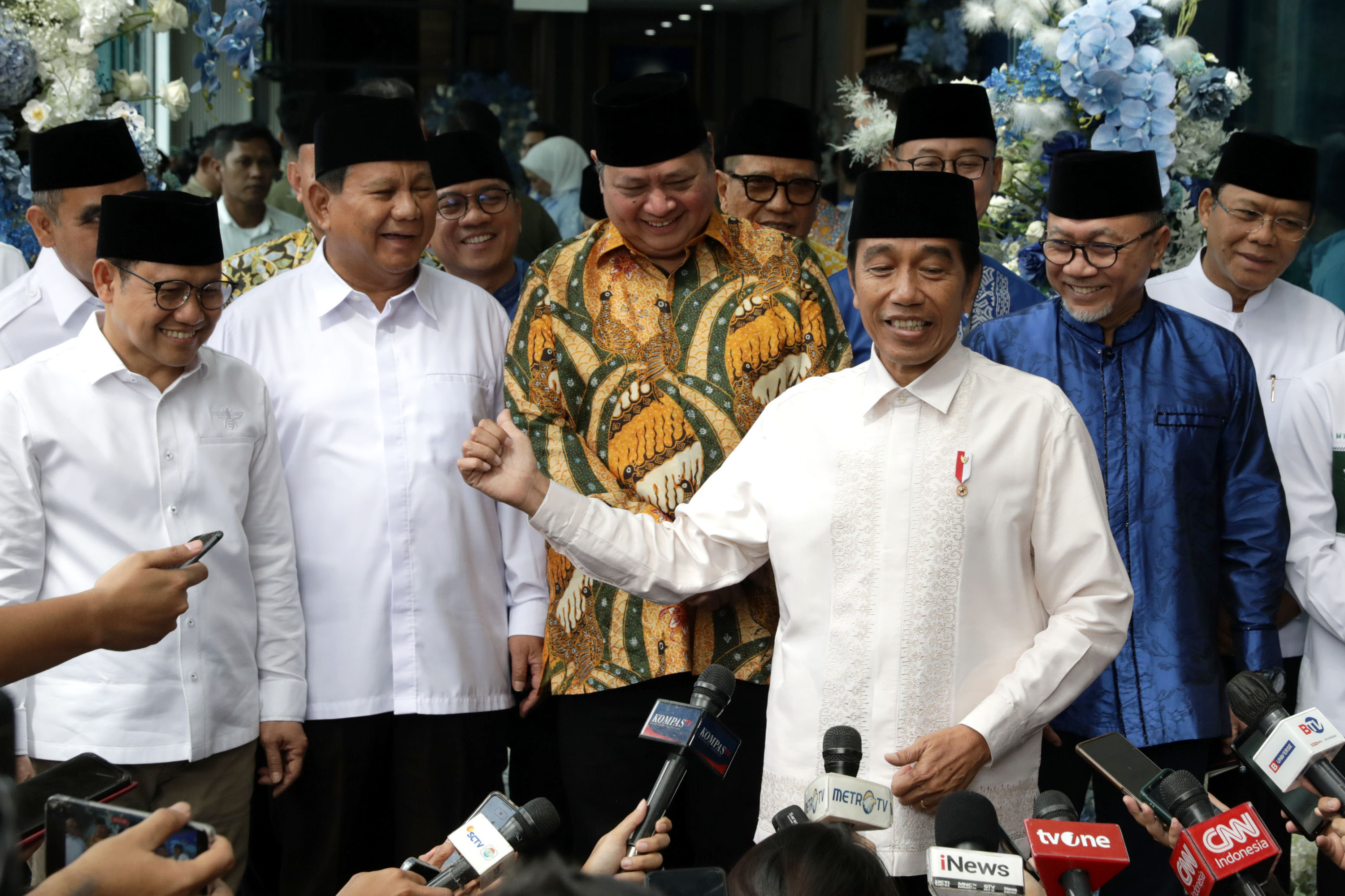 silaturahmi-ramadan-parpol-pendukung-pemerintahan_20230402_173422.jpg