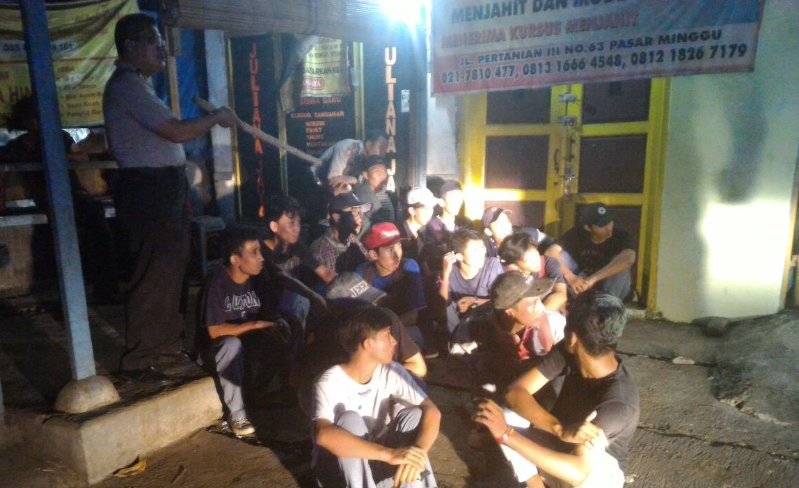 siswa-mabuk_20160408_102204.jpg