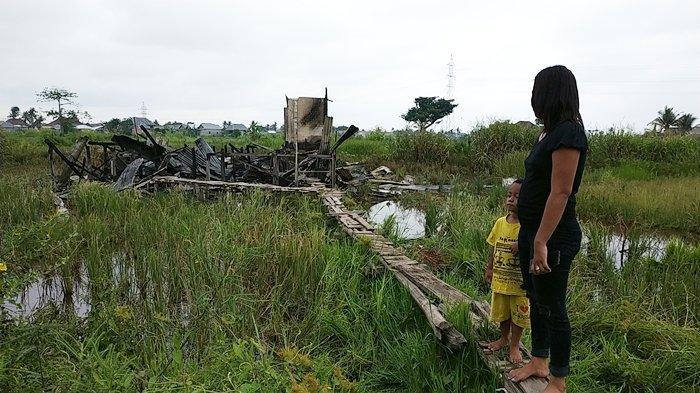 Cemburu Buta Seorang Kekasih yang Temperamental, Rumah Siti Zulaeha Rata Dibakar Pacar