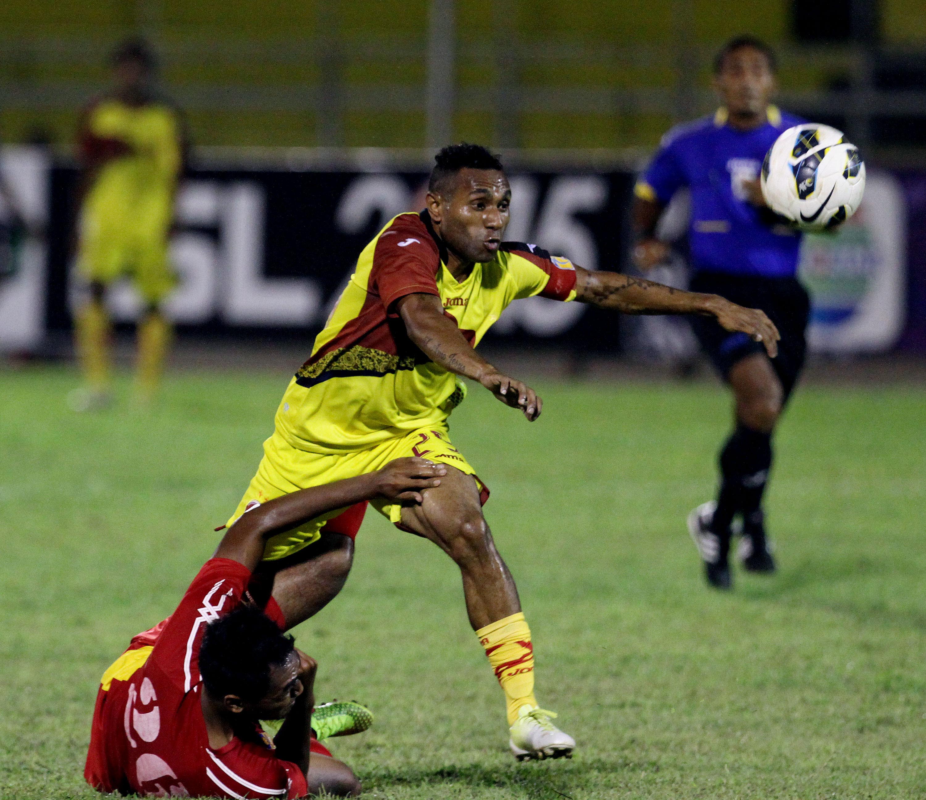 sriwijaya-fc-kalahkan-semen-padang-fc-di-scm-cup-2015_20150120_180355.jpg
