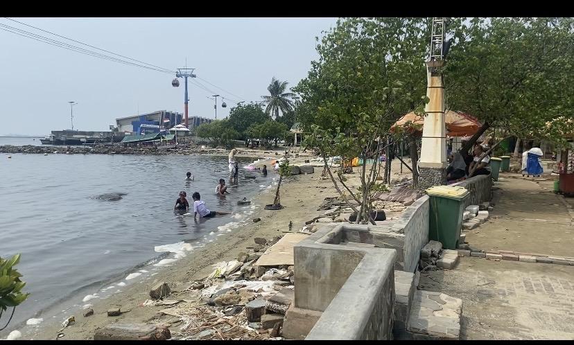 sssuaaaanaaa-ancol.jpg