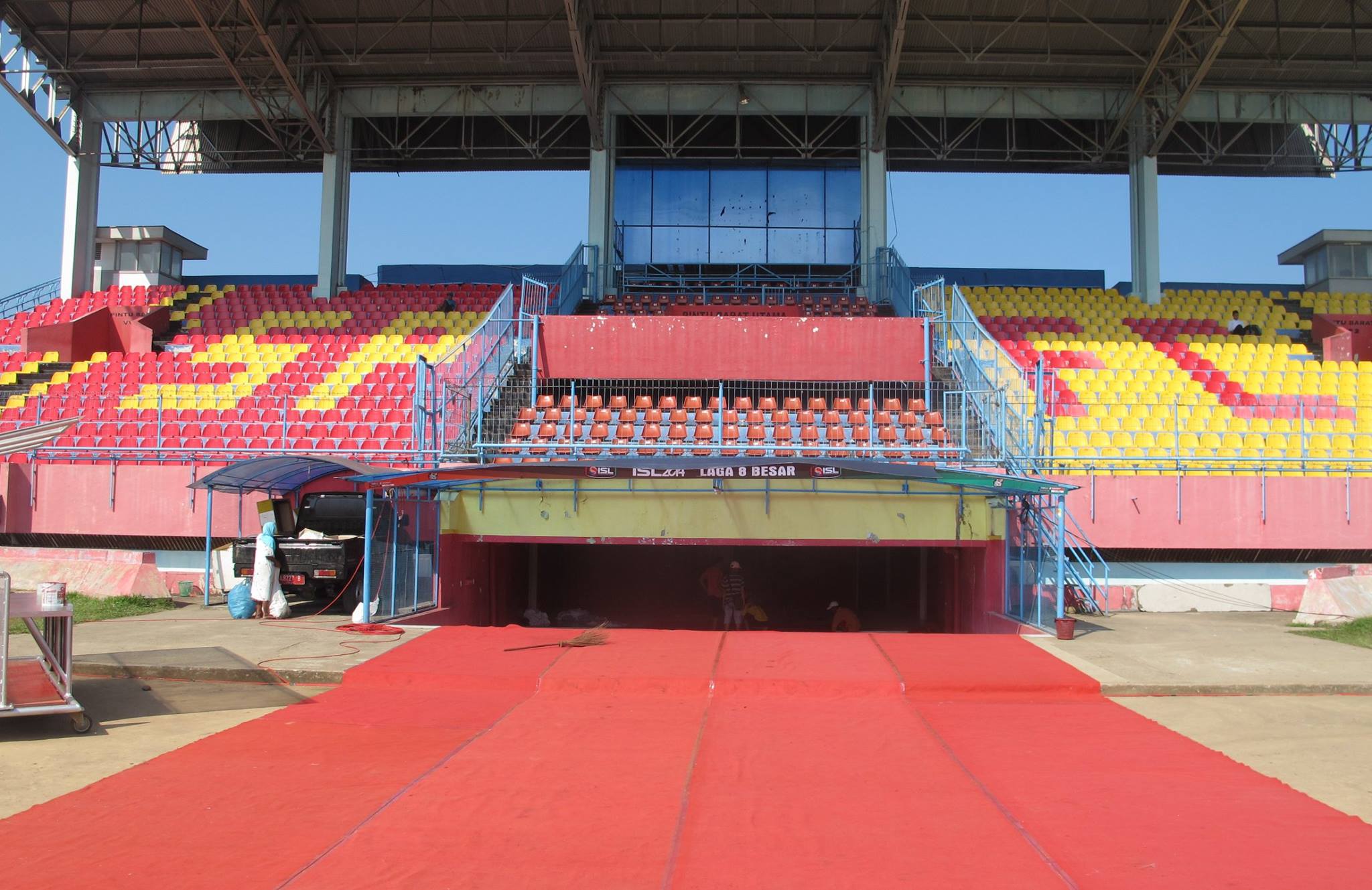 stadion-agus-salim_20150117_111756.jpg