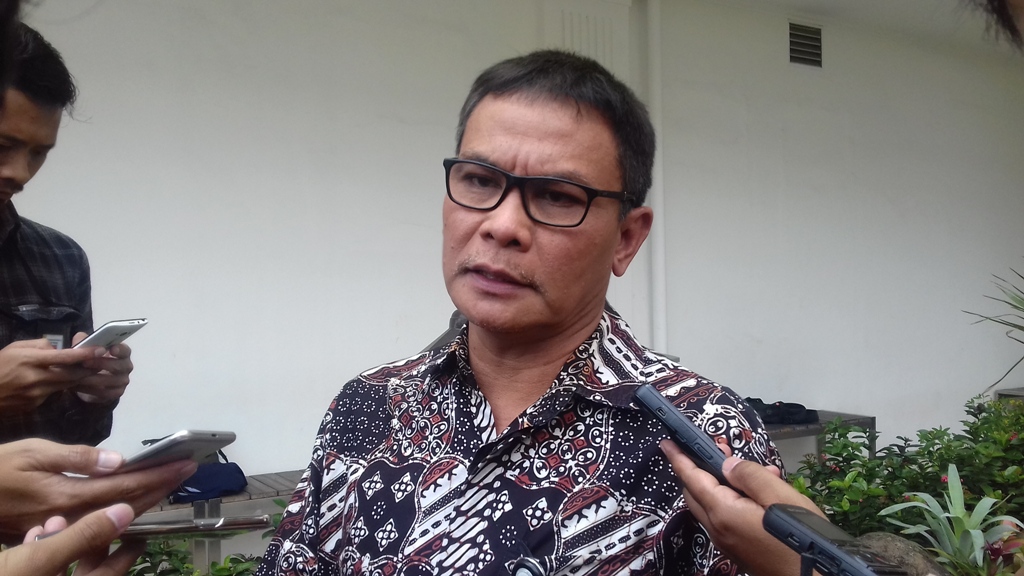 staf-khusus-presiden-bidang-komunikasi-johan-budi-sapto-pribowo_20170821_123639.jpg