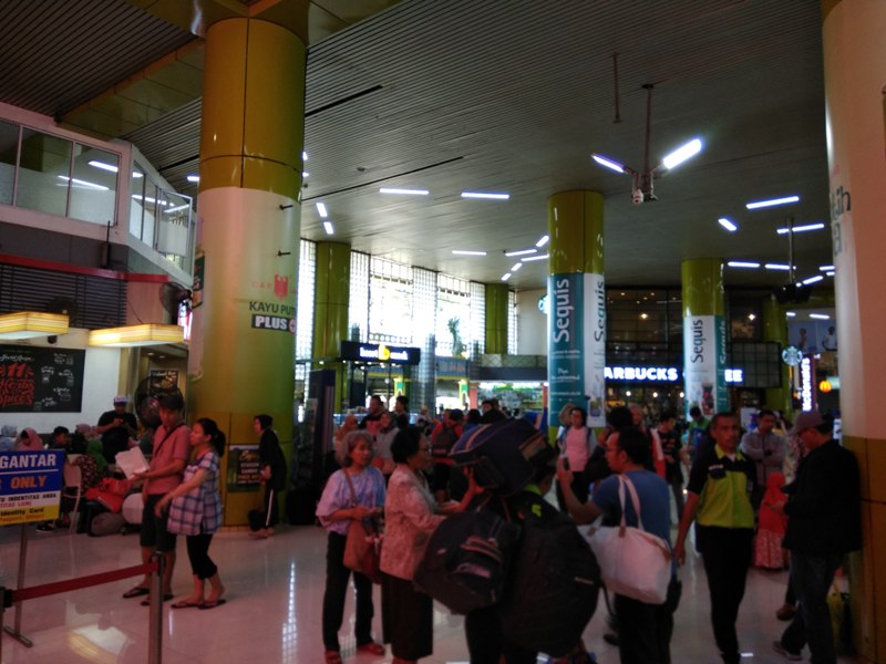 stasiun-gambir-nih3_20180618_142340.jpg