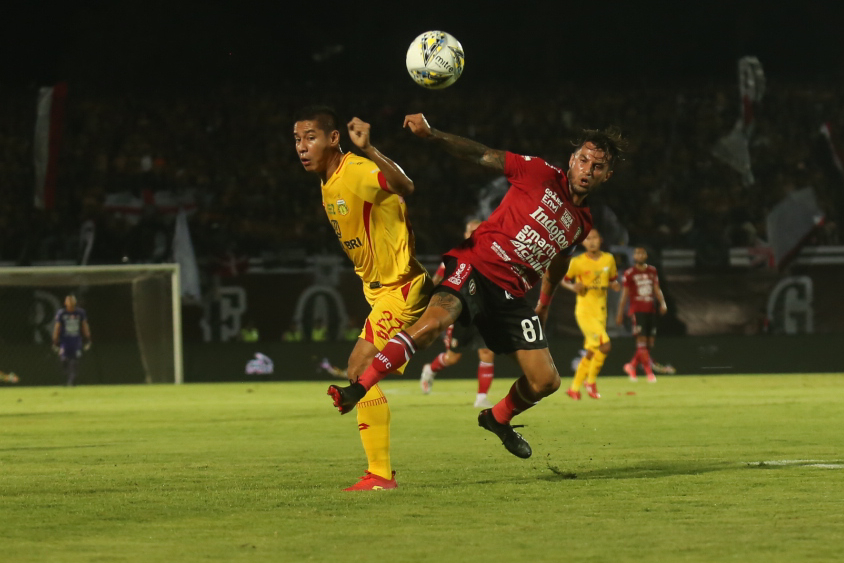 stefano-lilipaly-duel-dengan-indra-kahfi_20190522_105040.jpg