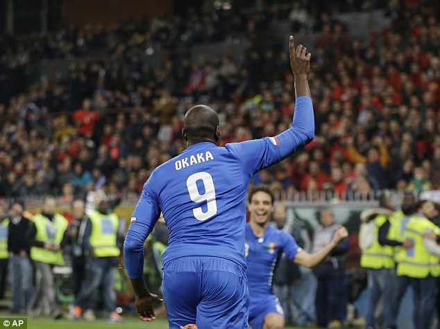 stefano-okaka-italia_20141119_075726.jpg