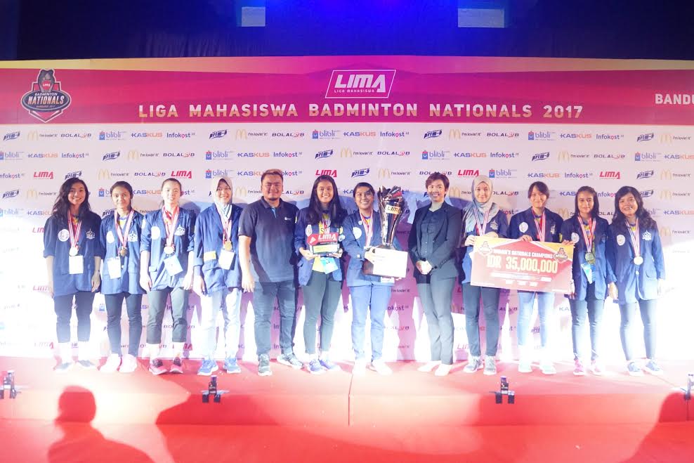 stkip-pasundan-juara-baru-lima-badminton-nationals-2017_20170522_144057.jpg