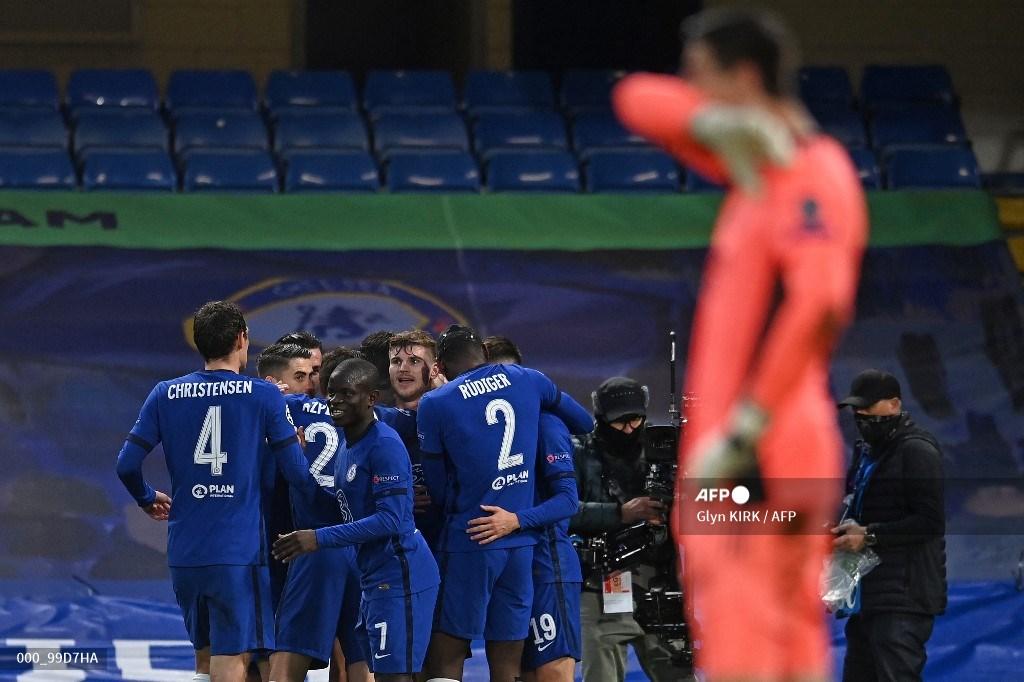 striker-chelsea-asal-jerman-timo-werner-dikerumuni-rekan-satu-timnya-setelah-mencetak-gol.jpg