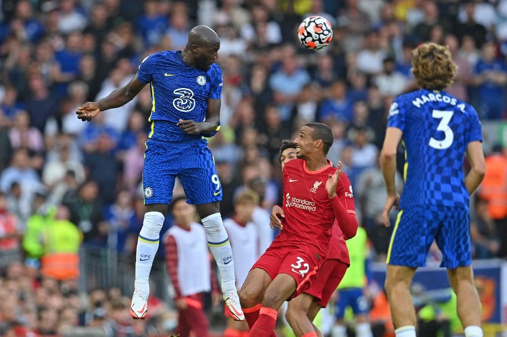 striker-chelsea-belgia-romelu-lukaku-kiri.jpg