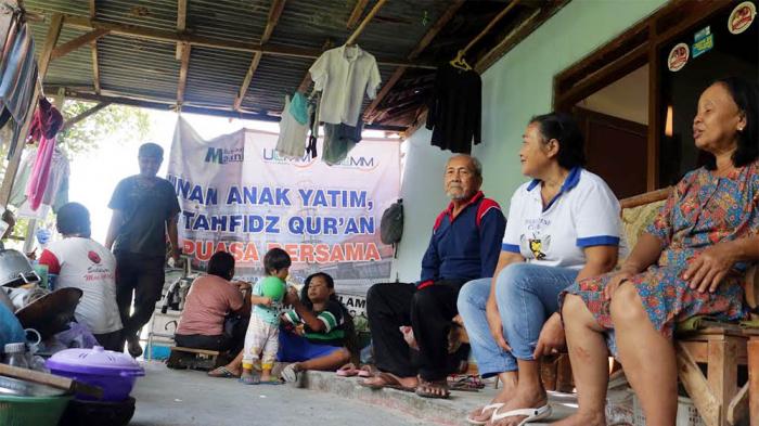 suasana-kehidupan-keluarga-suratman_20161117_214940.jpg