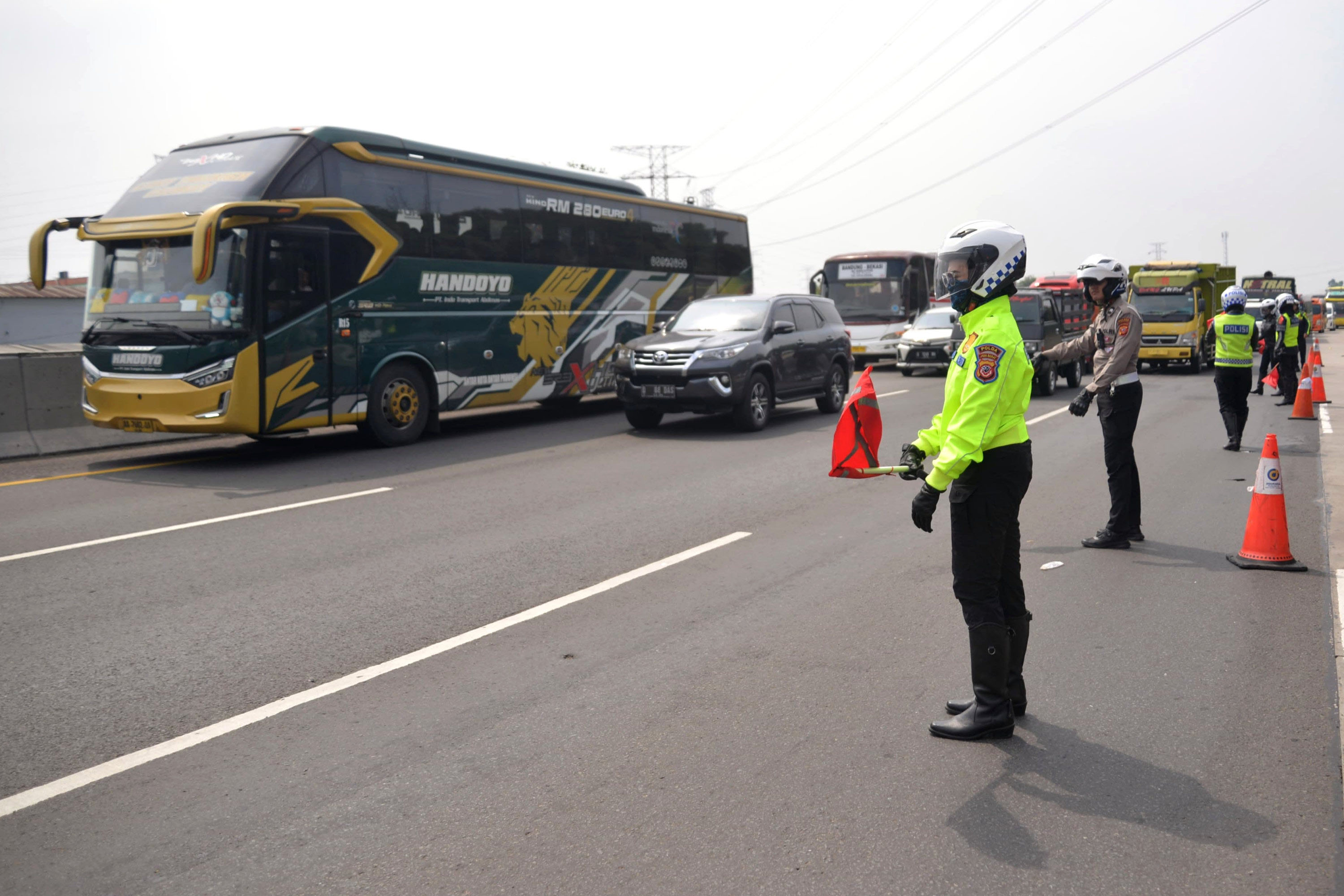 Atasi Macet di Km 66 Tol Japek, Kakorlantas Minta PUPR Kebut Penyelesaian Tol Japek II Selatan