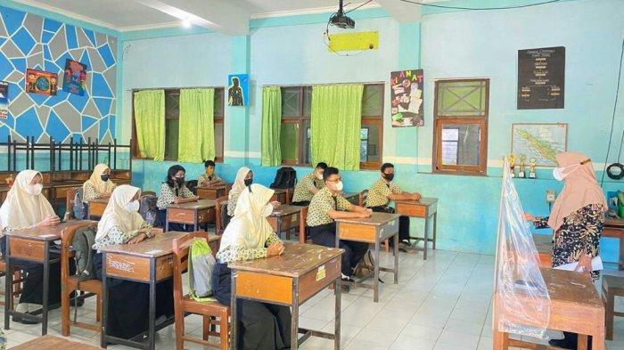 suasana-pelaksanaan-pembelajaran-tatap-muka-ptm1.jpg