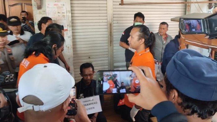 suasana-pra-rekonstruksi-kasus-husen.jpg