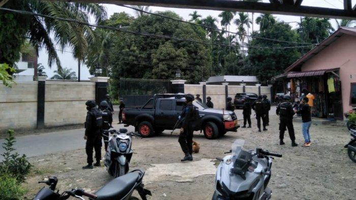 suasana-rumah-pribadi-bupati-langkat.jpg