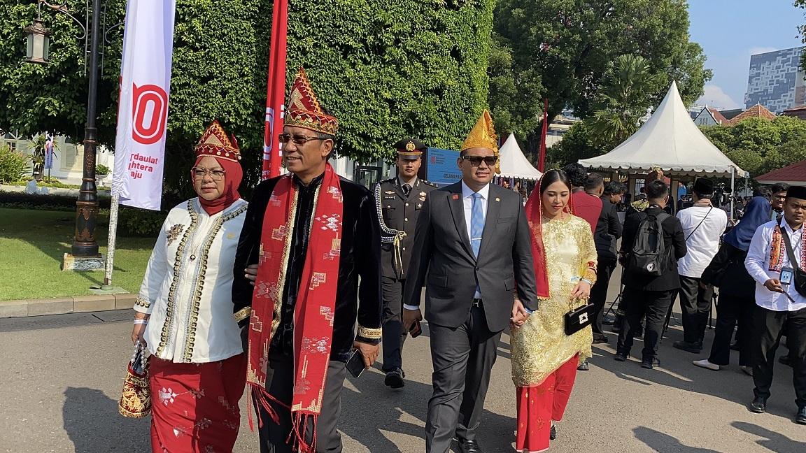 supratman-dan-anaknya-sd.jpg