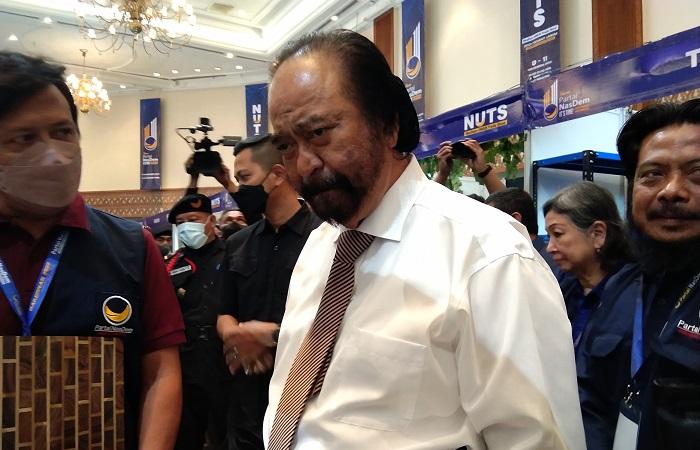 surya-paloh-pada-sela-sela-acara-rangkaian-hut-partai-nasdem-1.jpg