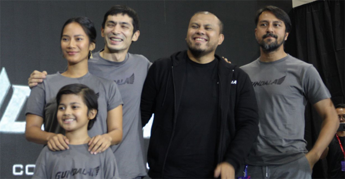 sutradara-dan-pemeran-film-gundala-jokow-anwar-abimana_20181029_081521.jpg