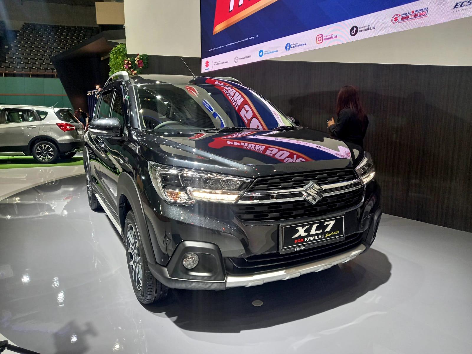 suzuki-xl7-di-jakarta-auto-week.jpg