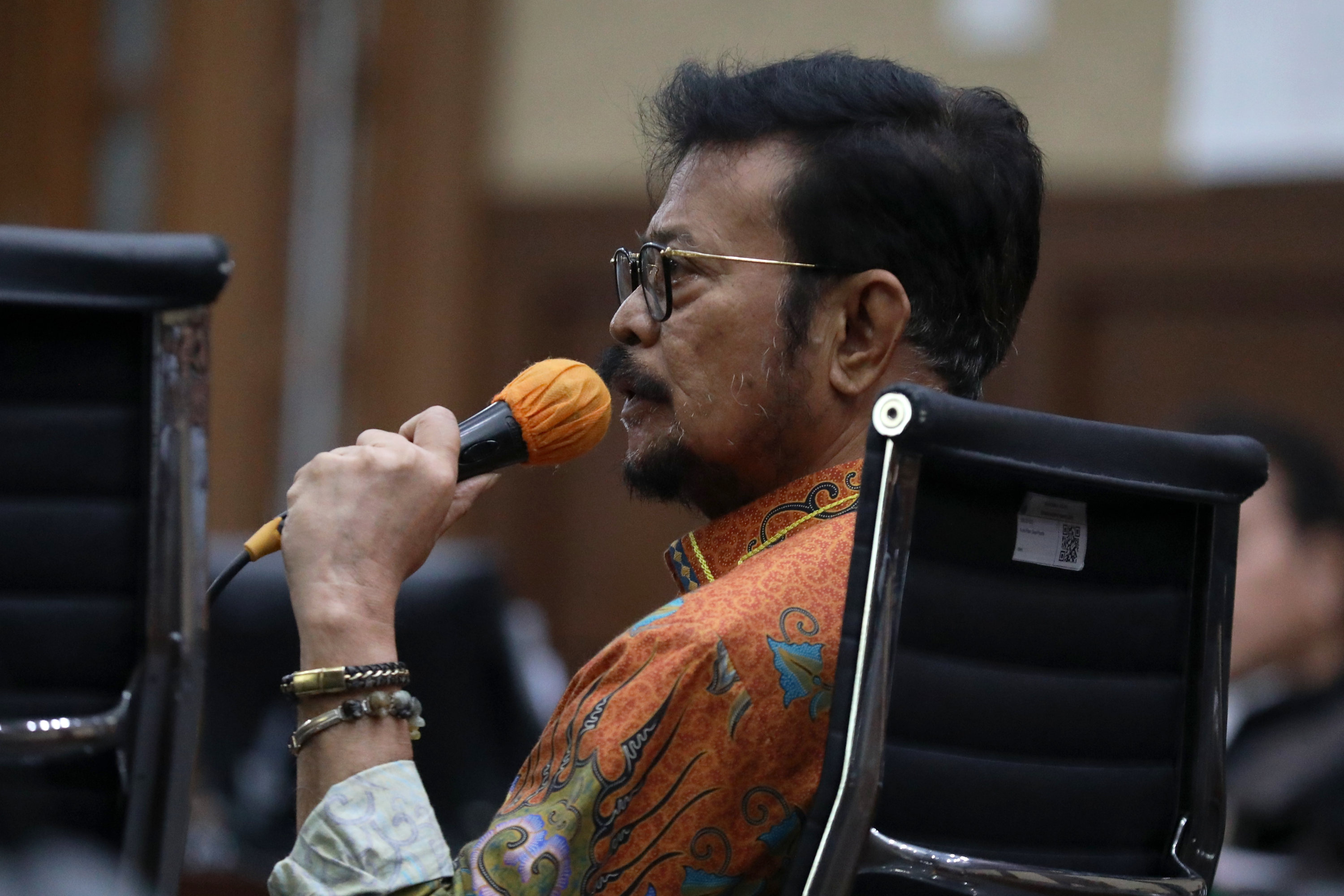syahrul-yasin-limpo-menjadi-saksi-mahkota_20240624_181653.jpg