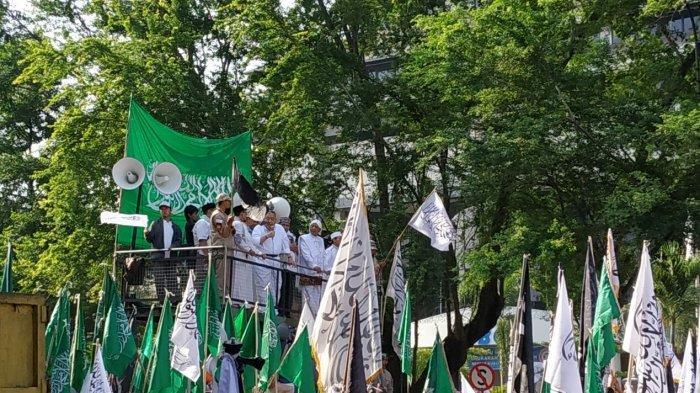 tabligh-akbar-presidium-alumni-pa-212-di-solo.jpg