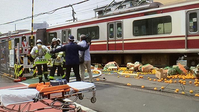 tabrakan-kereta-api-keikyu_1.jpg