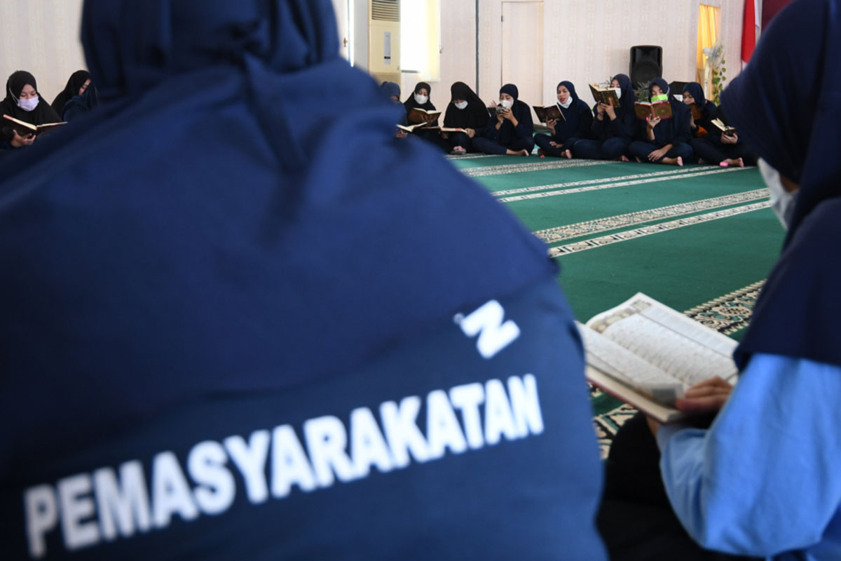 tadarus-al-quran-warga-binaan-lapas-perempuan-kelas-iia-malang_20230405_123211.jpg