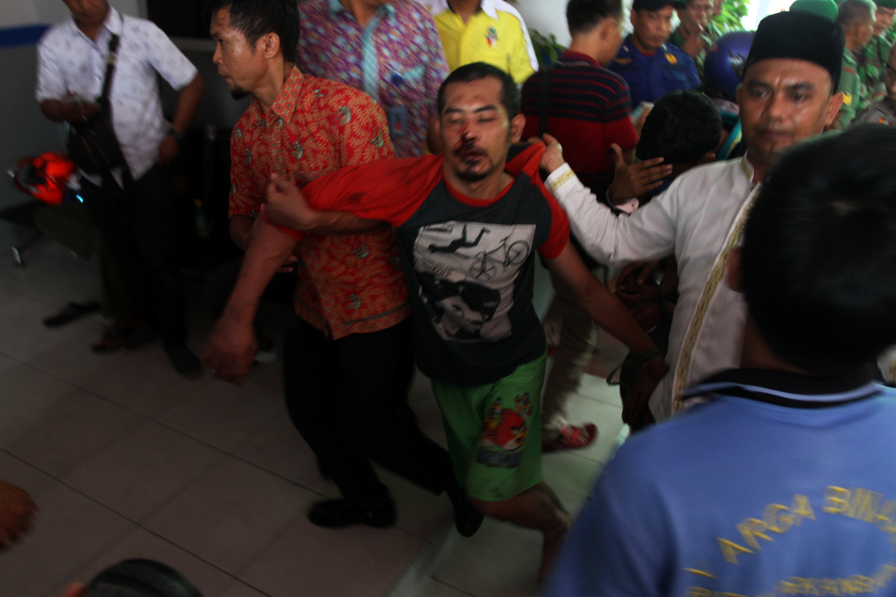 tahana-rutan-kelas-iib-pekanbaru-kabur_20170505_211545.jpg