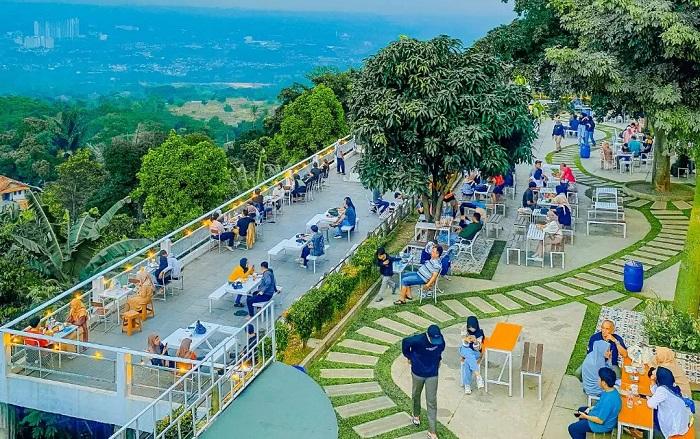 7 Tempat Wisata di Sentul untuk Liburan Bareng Keluarga, Termasuk Taman Fathan Hambalang