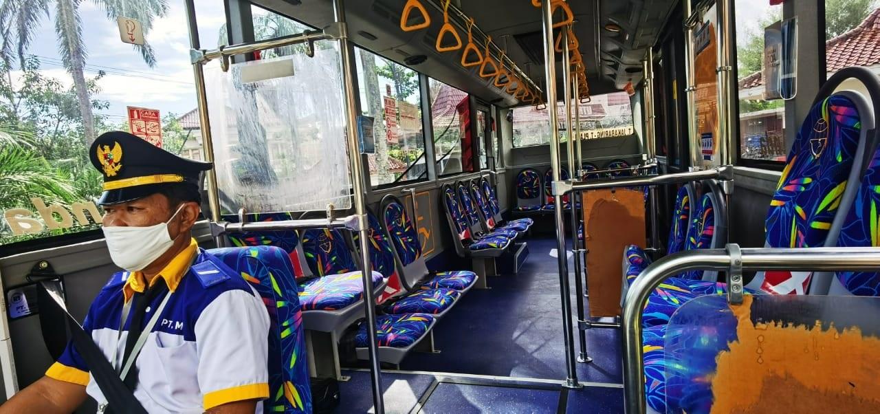 tampilan-kabin-armada-teman-bus.jpg
