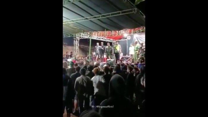 tangkapan-layar-peristiwa-detik-detik-seorang-warga-tertembak-senjata-api.jpg