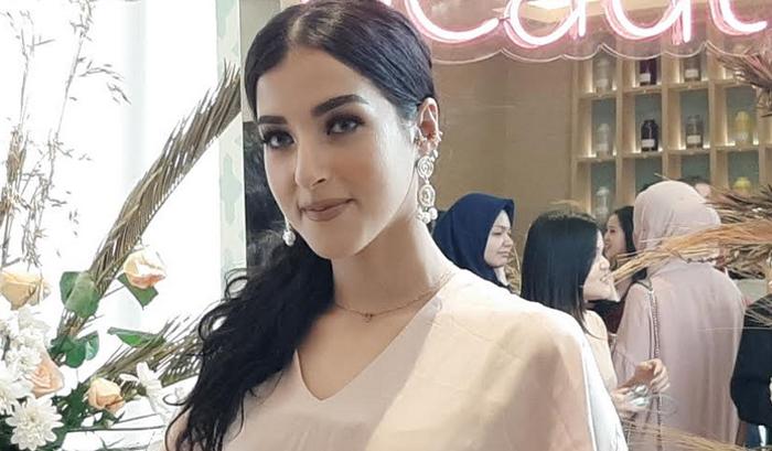 tasya-farasya-ok-fit.jpg
