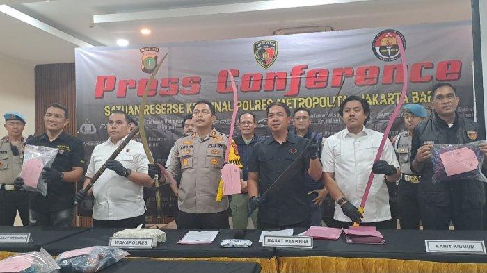 tawuran-di-palmerah-jakarta-barat.jpg