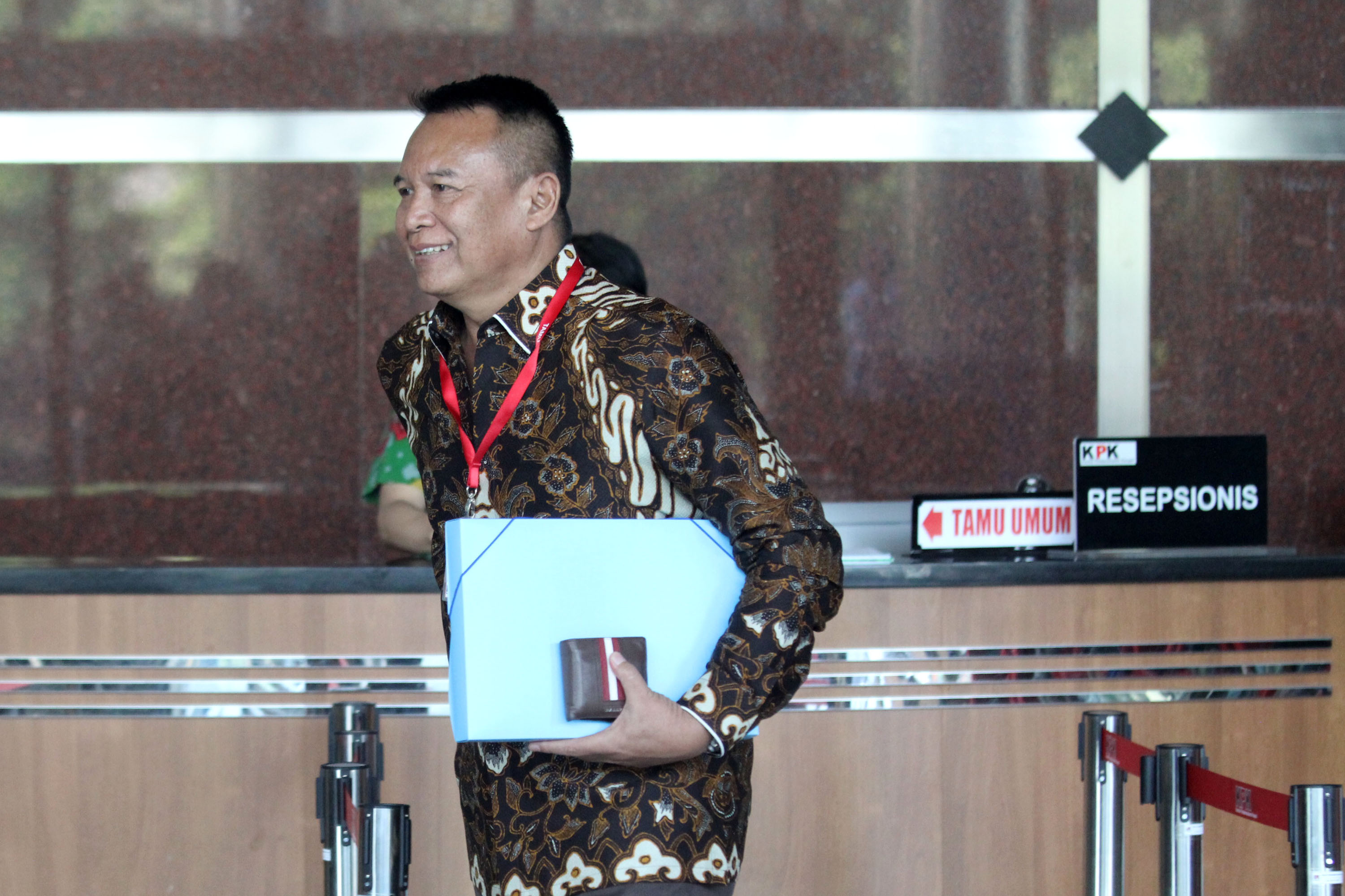 tb-hasanuddin-diperiksa-kpk_20180705_184251.jpg