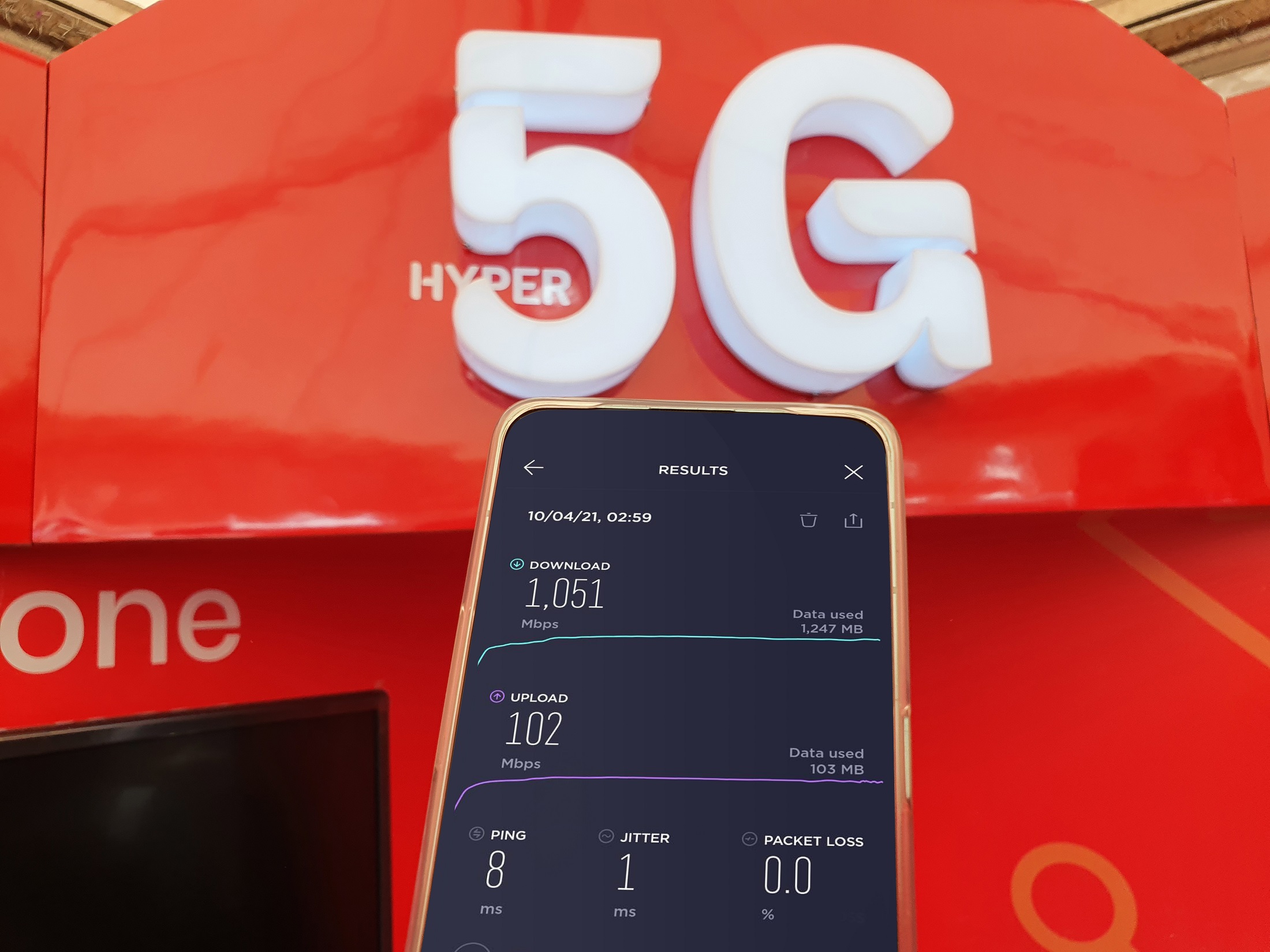 telkomsel-5g-experience-center-hadir-di-pon-xx-papua_20211006_130111.jpg