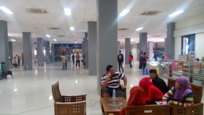 terminal-tirtonadi_20160324_190034.jpg