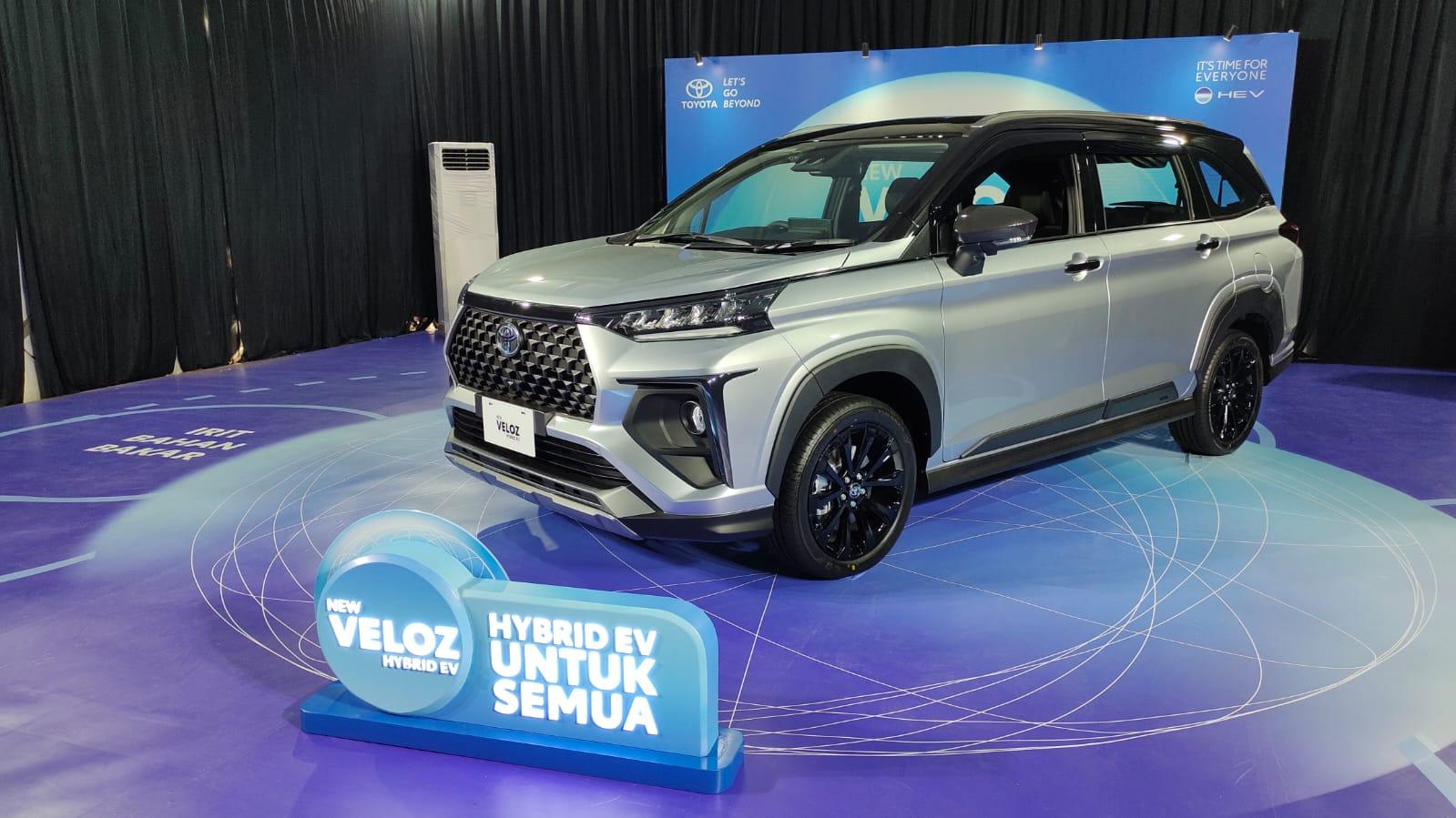 Test Drive Toyota Veloz Hybrid, Lebih Percaya Diri dan Efisien