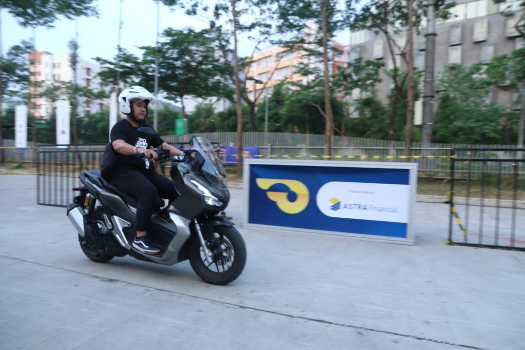 test-ride-honda-adv150___1.jpg