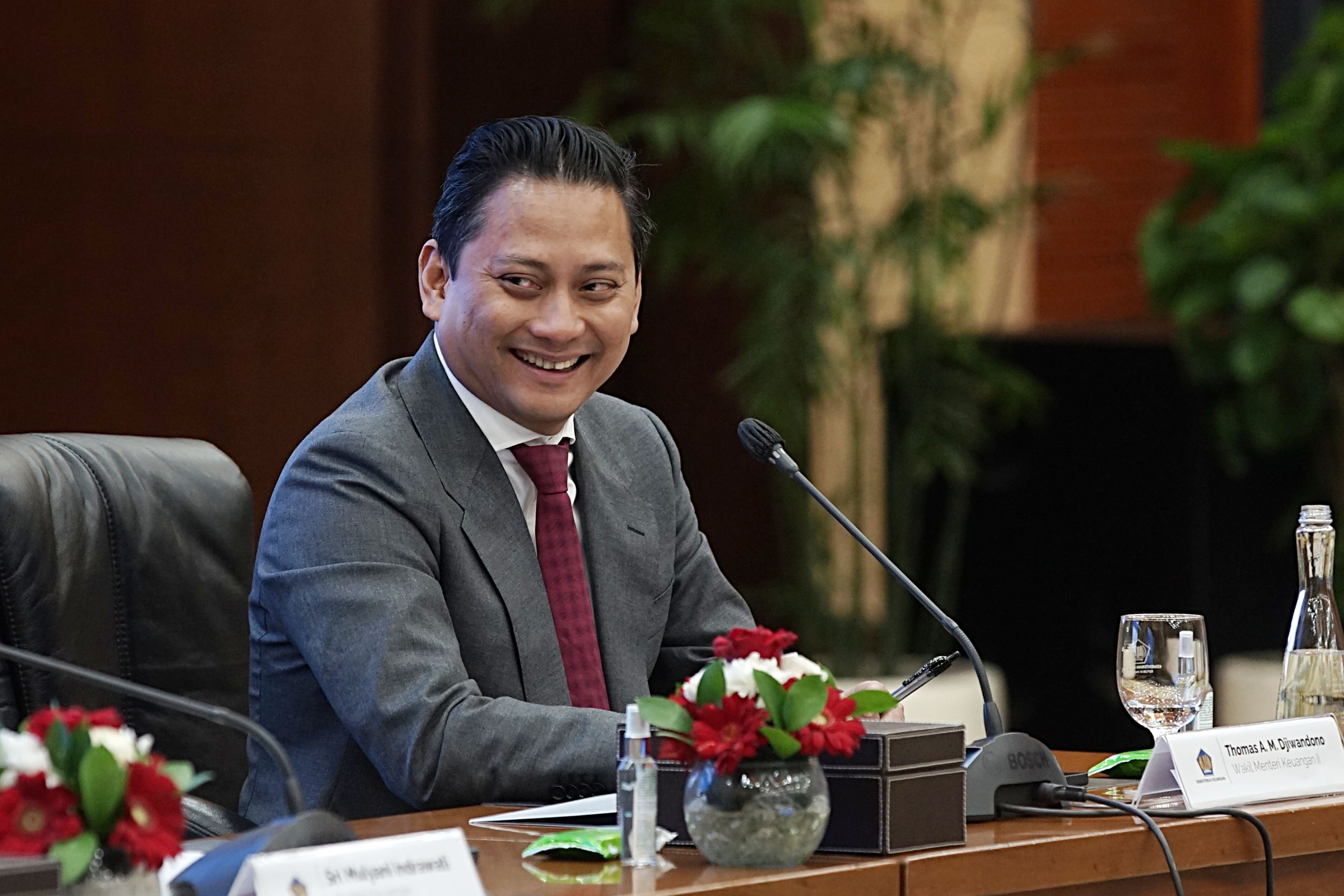 thomas-djiwandono-resmi-jadi-wamenkeu-ii_20240718_212307.jpg