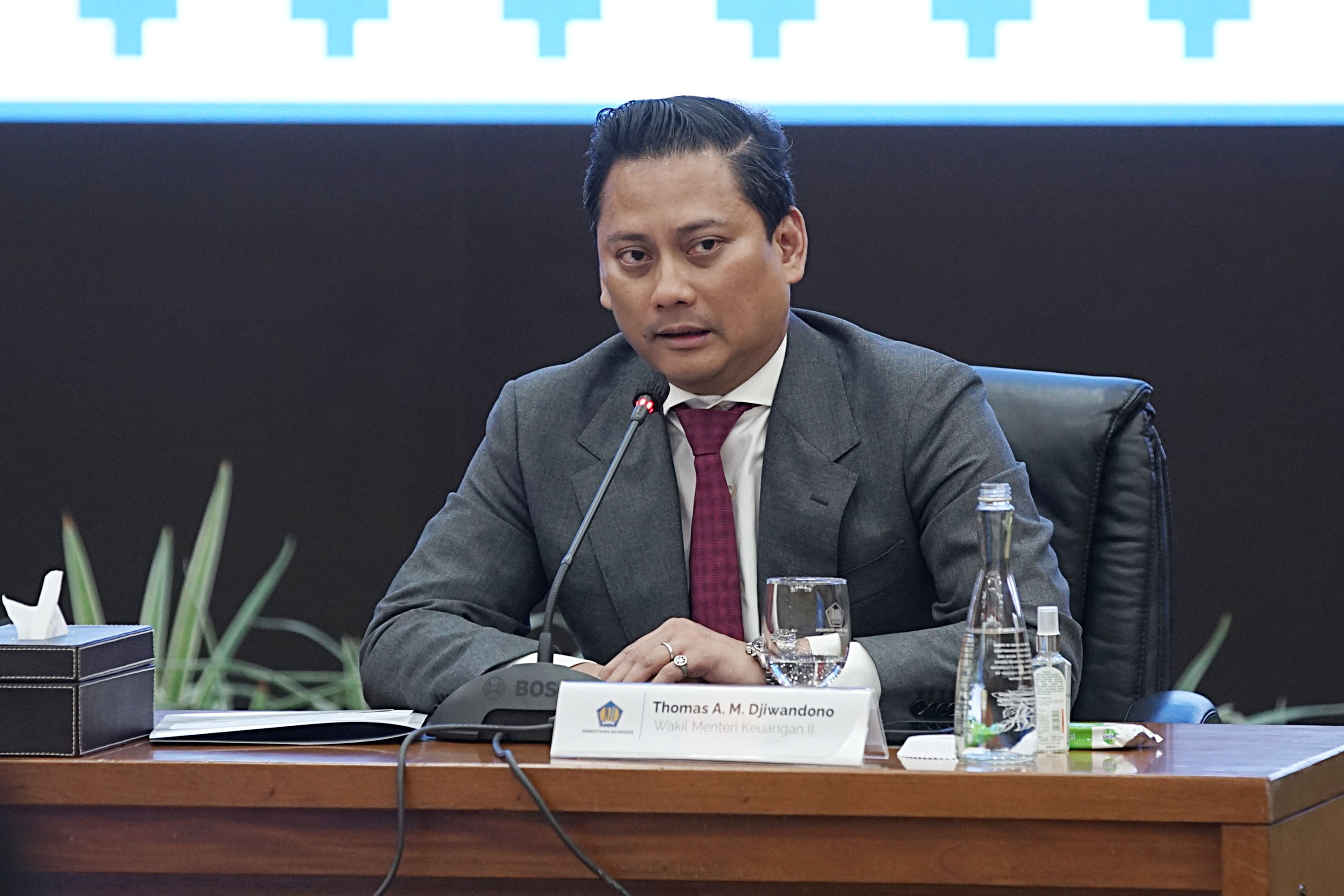 thomas-djiwandono-resmi-jadi-wamenkeu-ii_20240718_212443.jpg