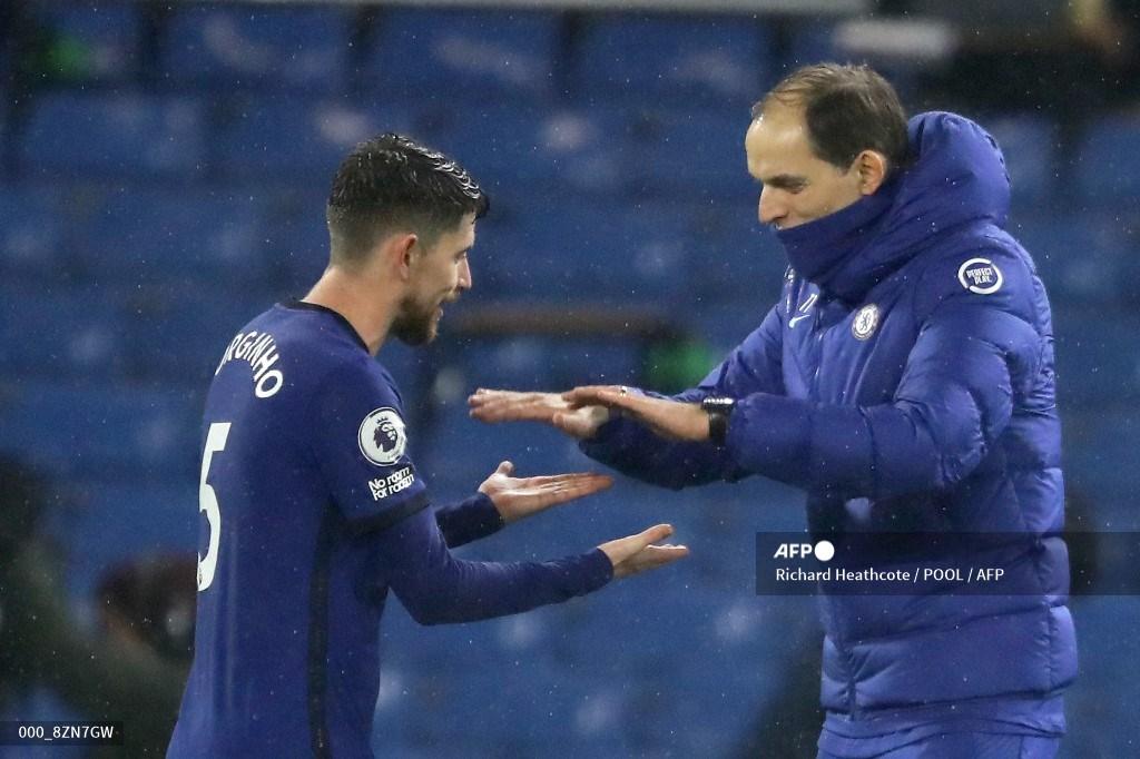 thomas-tuchel-kiri-bersama-jorginho.jpg