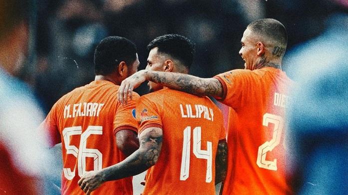 tiga-pemain-borneo-fc-fajar-faturrahman-stefano-lilipaly-dan-diego-michiels.jpg