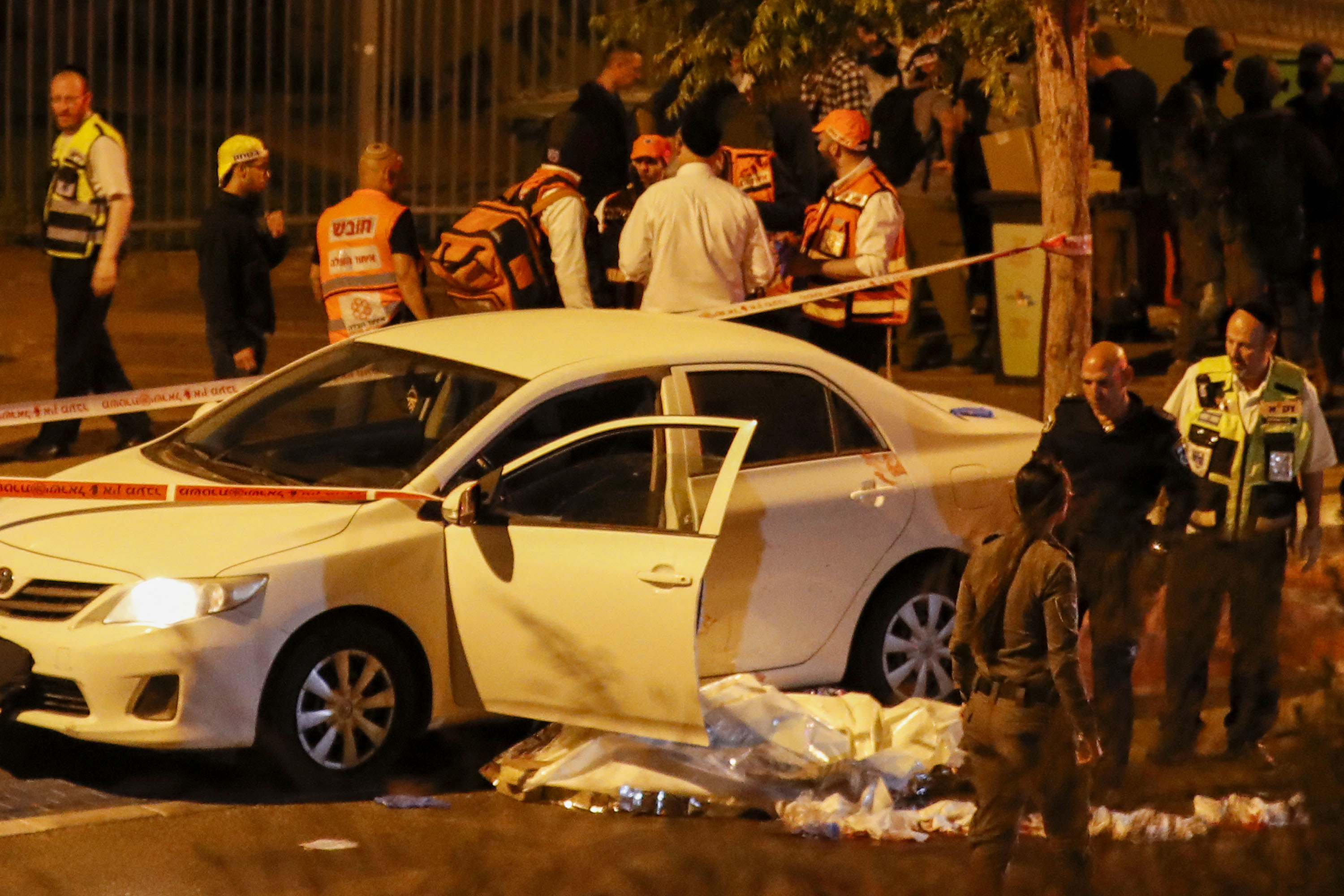 Berita Foto : Tiga Warga Israel Tewas Diserang saat Hari Kemerdekaan