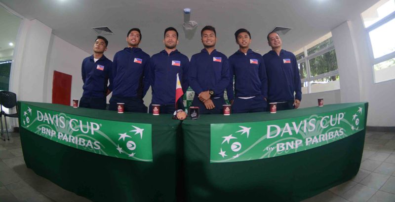 tim-davis-filipina_20180201_201119.jpg