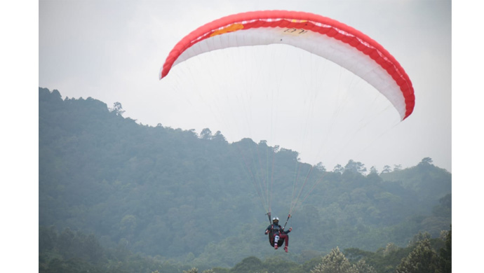 tim-paralayang-putra-indonesia_20180822_190449.jpg