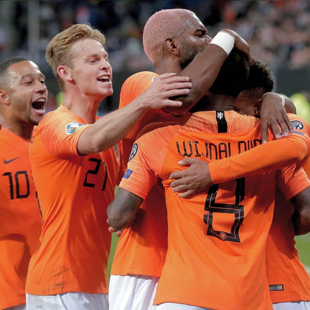 timnas-belanda-berhasil-tundukan-der-panzer-2-4.jpg