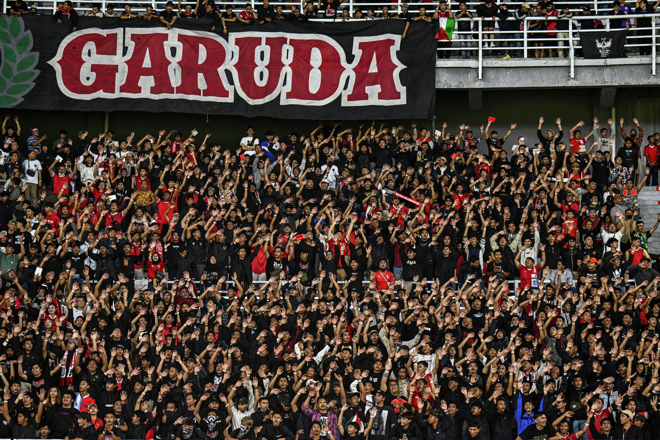 timnas-indonesia-vs-palestina-berakhir-imbang-0-0_20230615_035753.jpg