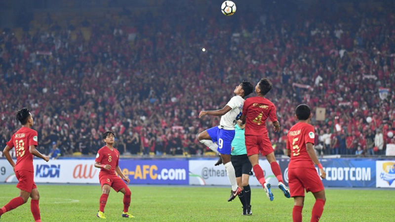 timnas-u-16-indonesia-komang-teguh-trisnada-vs-timnas-u-16-india_20180928_065744.jpg
