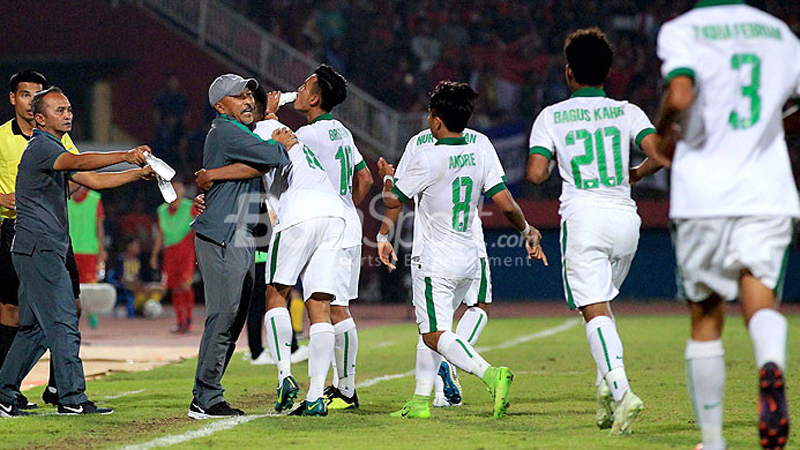timnas-u-16-vietnam-vs-timnas-u-16-indonesia_20180806_173245.jpg
