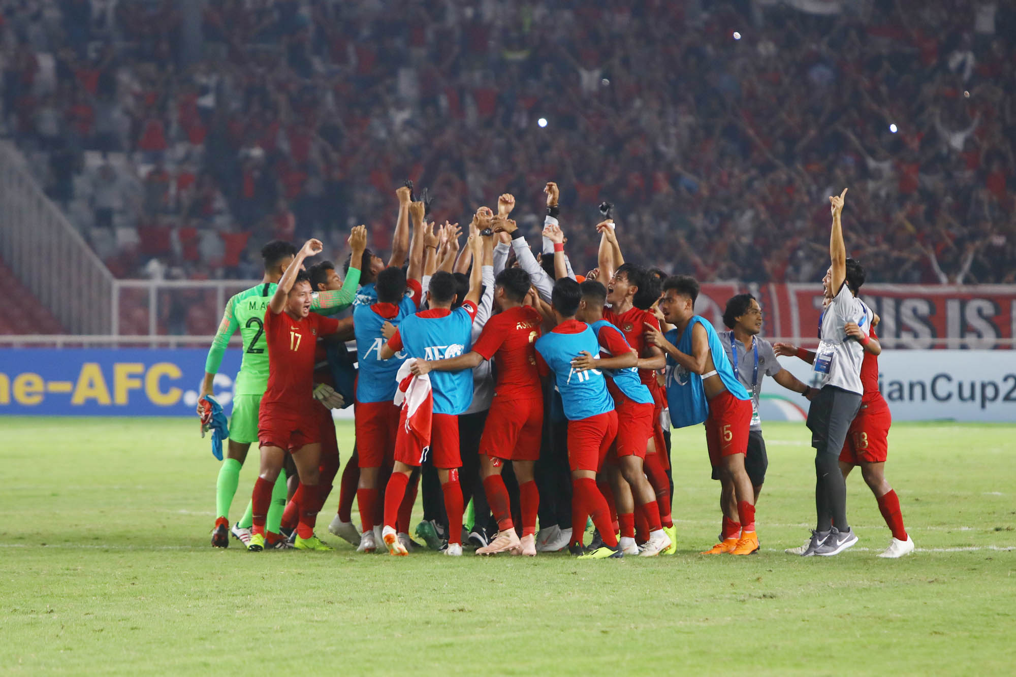 timnas-u19-indonesia-vs-timnas-u19-uea-piala-afc_20181024_225803.jpg
