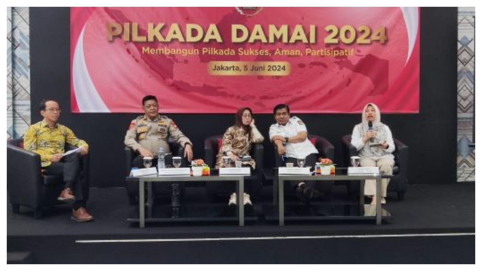titi-anggraini-kanan-di-jakarta.jpg